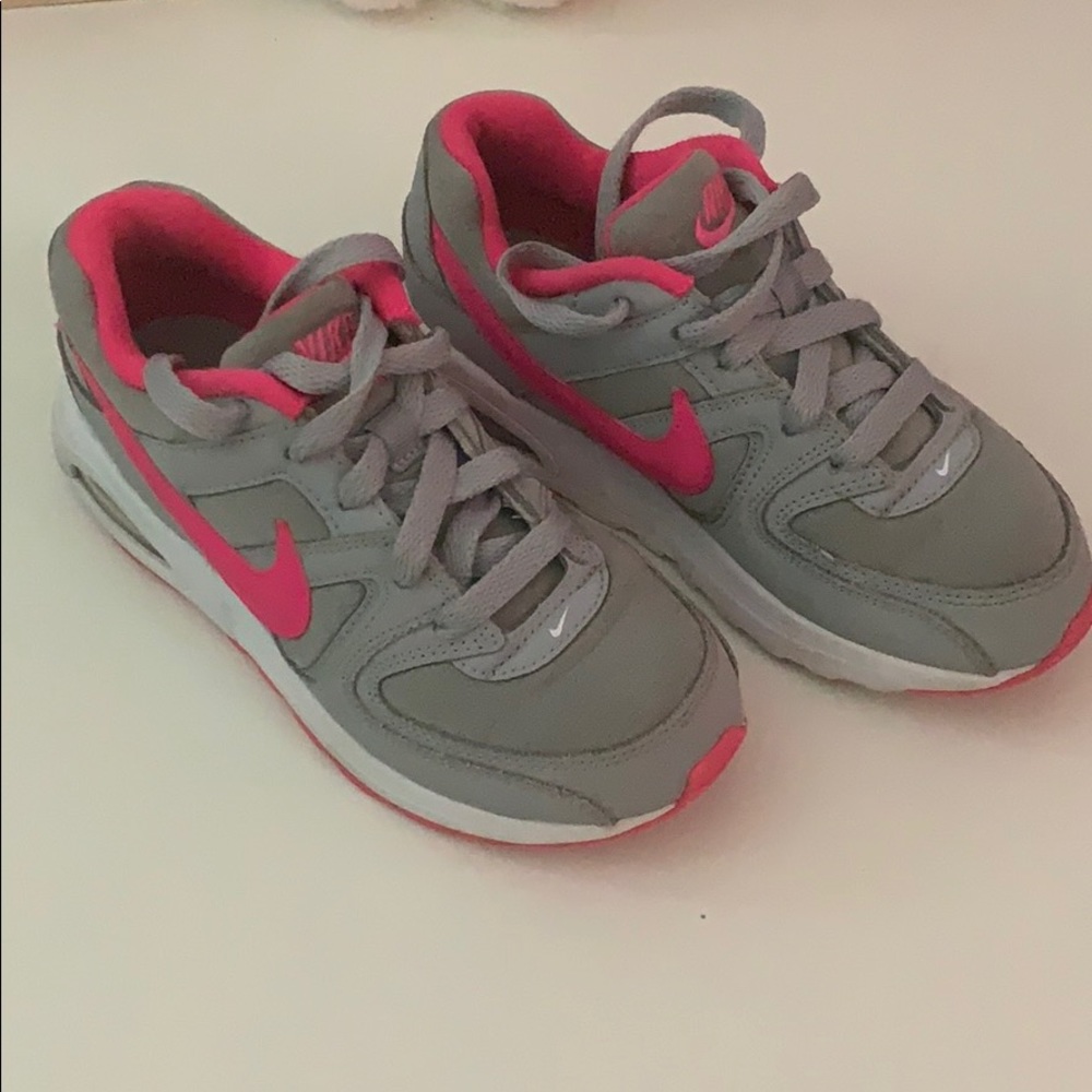 Nike gray and pink sneakers